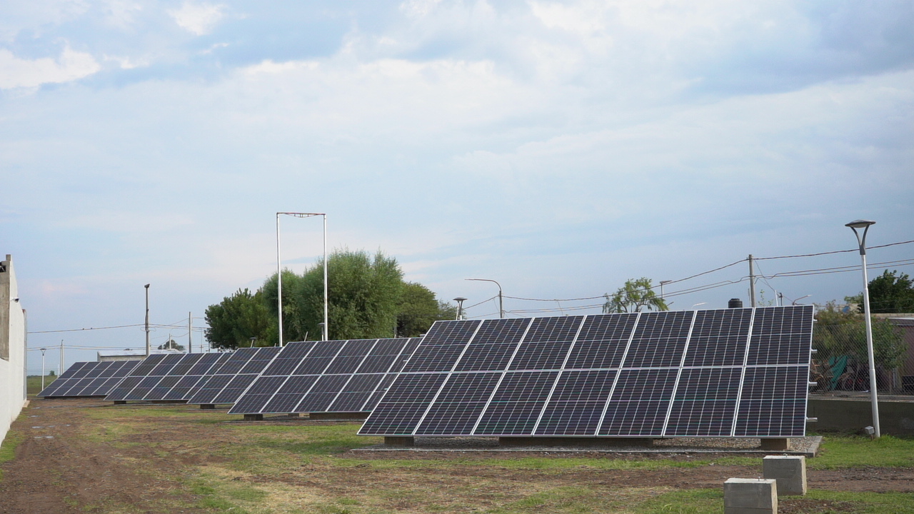 PARQUE SOLAR COMUNITARIO – COOP. ARROYO CABRAL